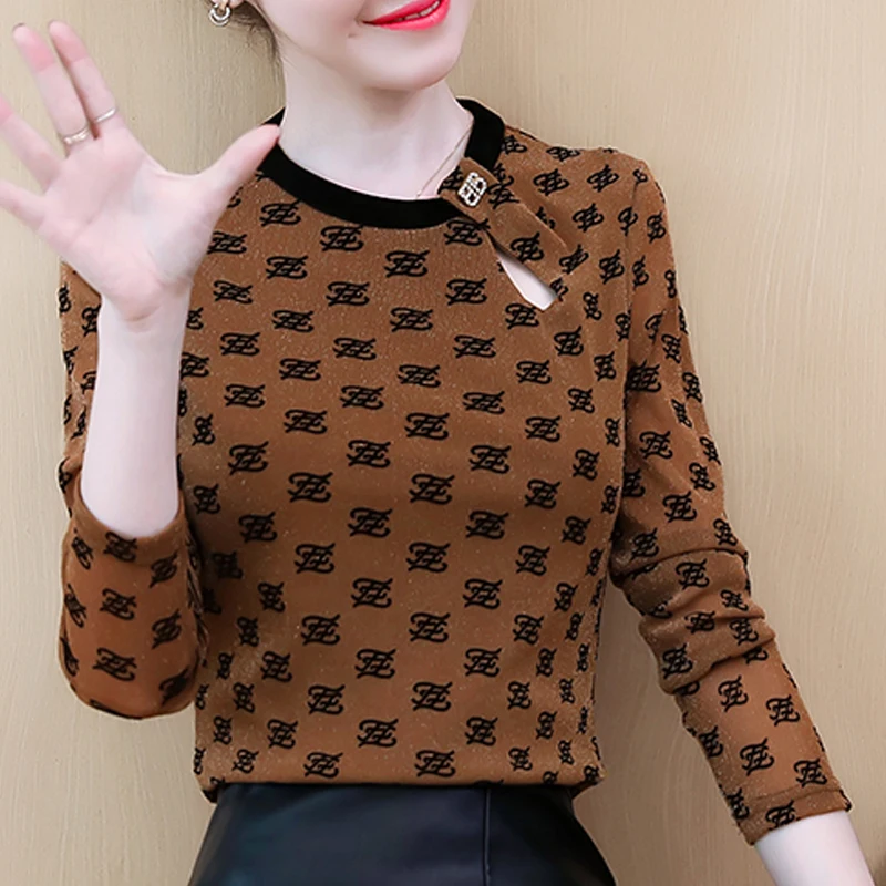 

Women Tops Round Collar Bottom Shirt 2019 New Autumn Winter Long Sleeved Printing Knitting Blouses Shirts Mesh Embroidery 689B
