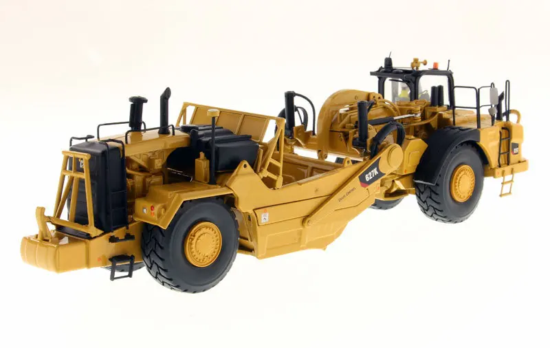 

New! Diecast Masters CAT 1: 50 627K Carter Engineering Vehicle Wheel Scraper 85921