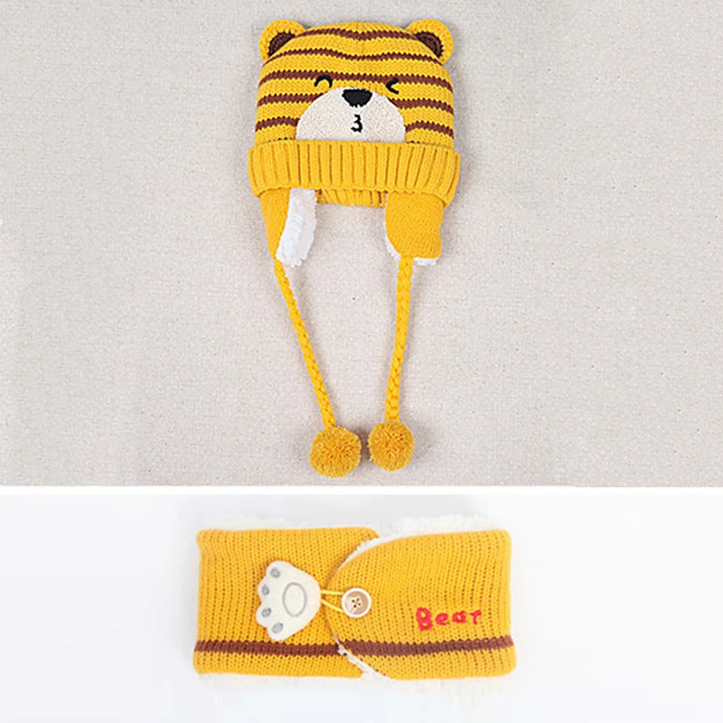 Loozykit 2 pcs Warm Hat Suit Baby Boy Girls Thermal Knitted Cartoon Bear Hat Scarf Toddler Winter Fleece Cap Set