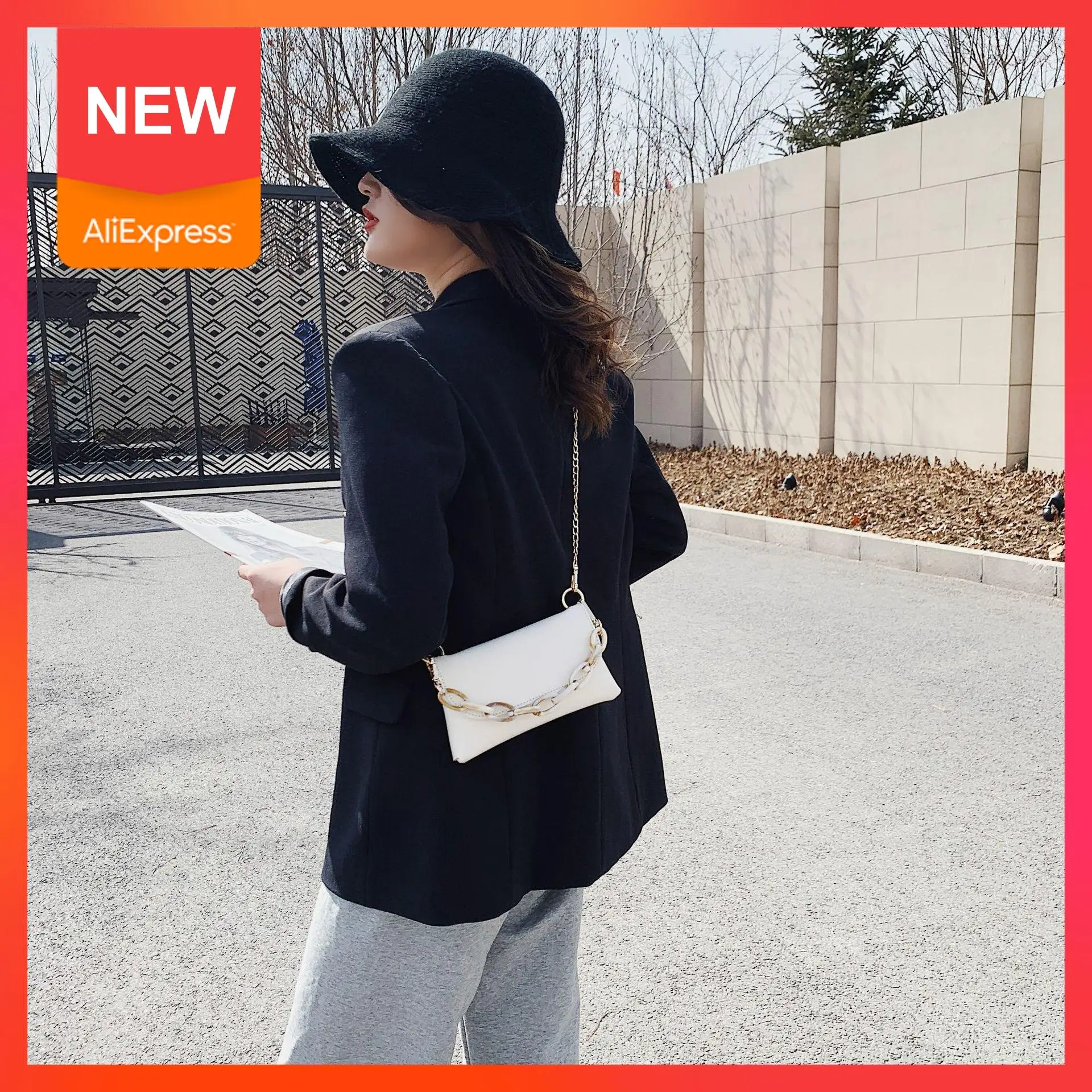 

Women Handbag 2020 New Summer Fashion Tide Luxury Brand Designer Shoulder Messenger Bag Crossbody Bag Chain Small Square Bag