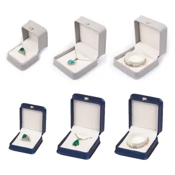 

Bracelet Box Circular Wedding Pendant Case with Crown Buckle Jewelry Gift Box A69F