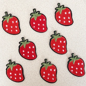 

8pcs / lot fashion Patches Stickers fruit Strawberry Red DIY patch Fabric Appliques Embroidered Iron On clothes Badge Embroidery