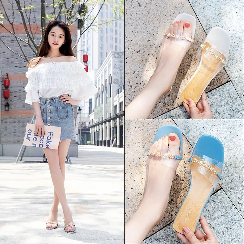 

Spring and summer 2019 new all-around transparent casual middle heel sandals women's one button non slip women's slippers
