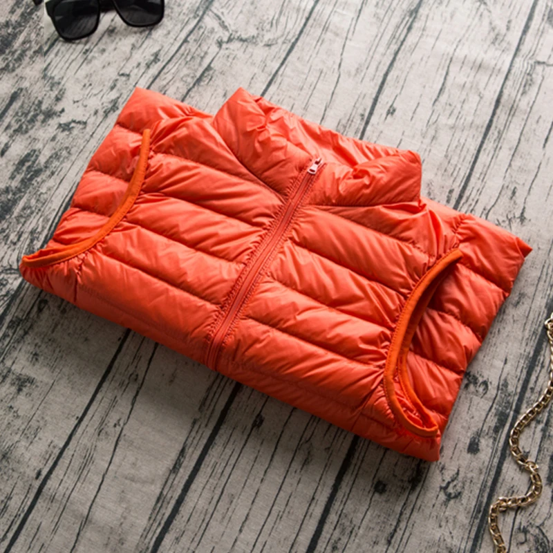 New Autumn Women Middle-aged Duck Down Vest Ultra Light Soft Warm Vests Stand Collar short Down Cotton Waistcoats cc1218