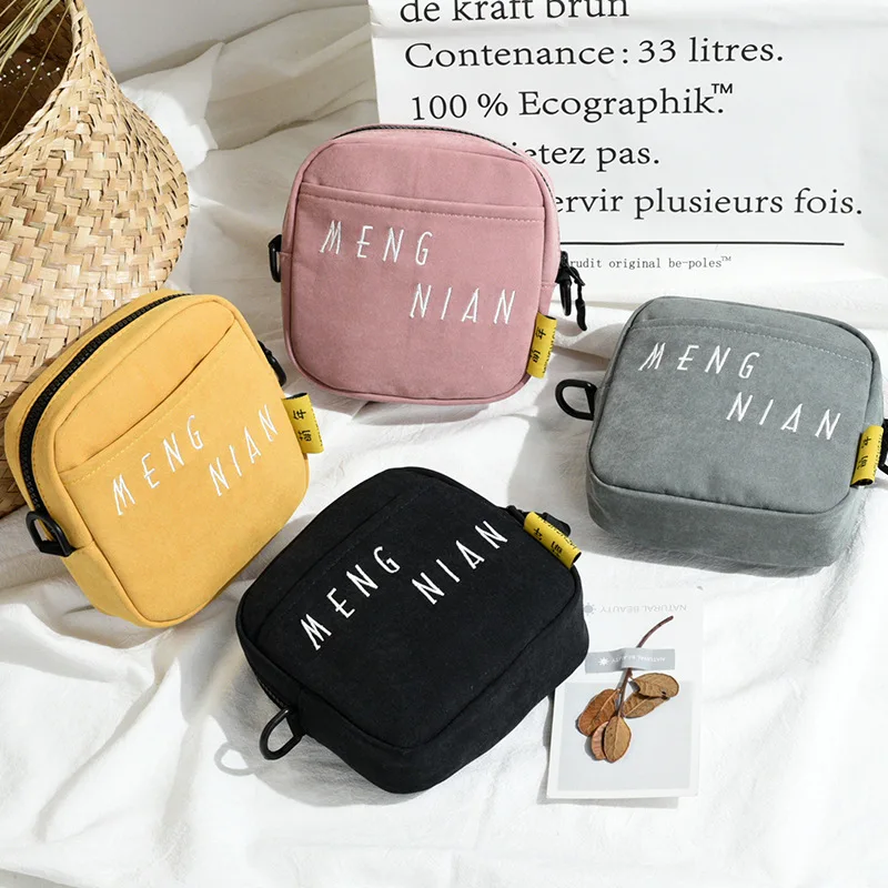 Корейская сумка тканевая через плечо женская новая стильная модная простая квадратная сумка на бретельках с вышитыми буквами Повседневная сумка