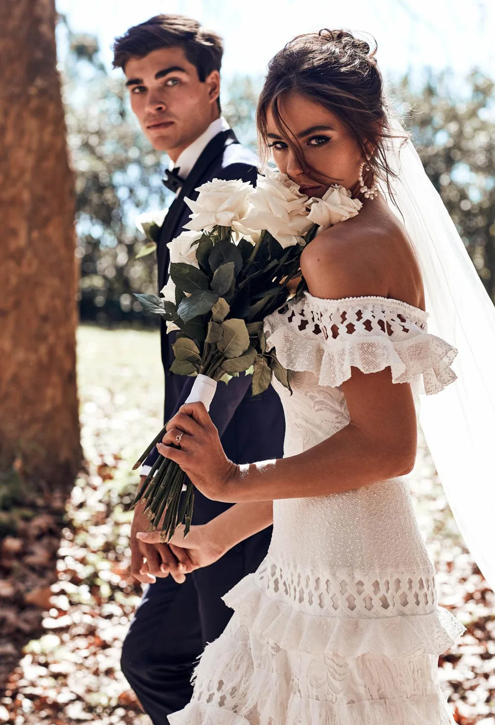 Laço vestido de casamento barco pescoço sem