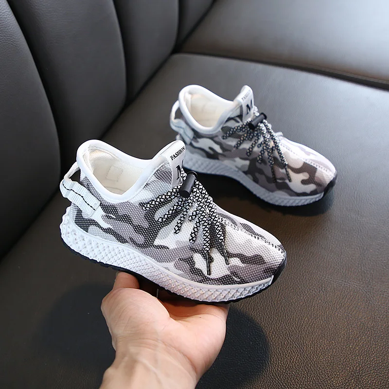 Детская камуфляжная обувь кроссовки для мальчиков новинка 2020 года весенняя