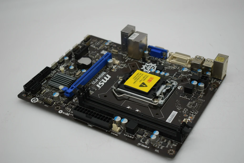 Для MSI B85M-P33 1150 M-ATX B85 материнская плата поддерживает I3 4160 I5 4590 используется материнская плата