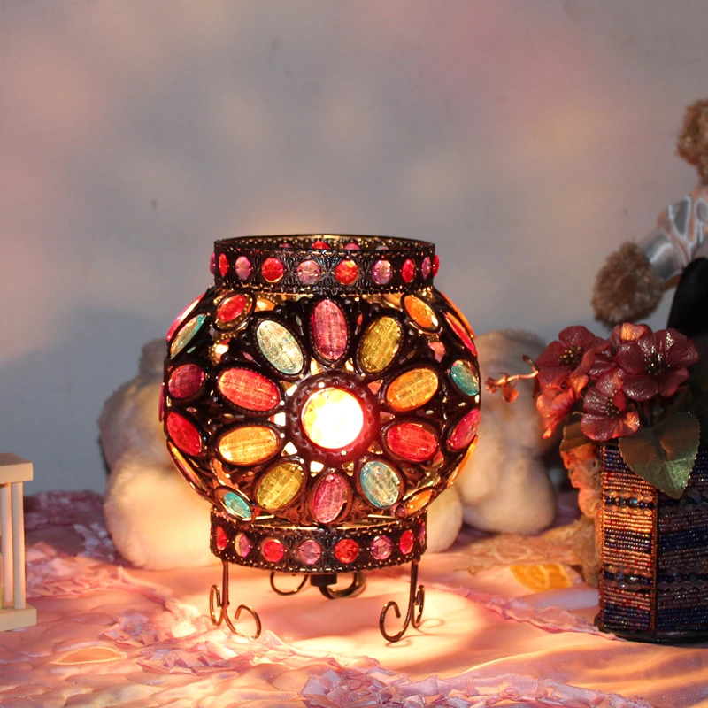 

Европейская пасторальная сферическая лампа в стиле ретро для детской комнаты, прикроватная настольная лампа, декоративная лампа для кафе, бара, ресторана WJ10