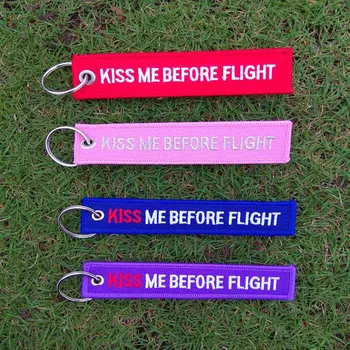 

100pcs/lot Kiss Me Before Flight keychain Men Car key Rings Fabric Embroidery Bag Charms For Aviation Special Luggage Red tag