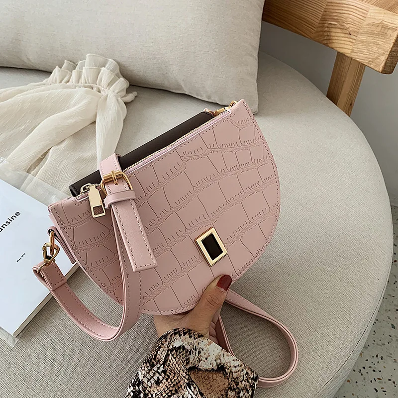 

New Crocodile-like half-crescent small square bags with longan lock buttons and one shoulder slanting lady bags