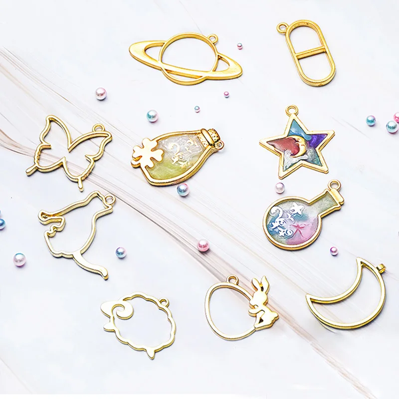 

5pcs/lot 17 Style Tray Bezel Hollow Glue Blank Pendant For DIY Necklace Bracelet UV Resin Epoxy Resin Tools Jewelry Accessories