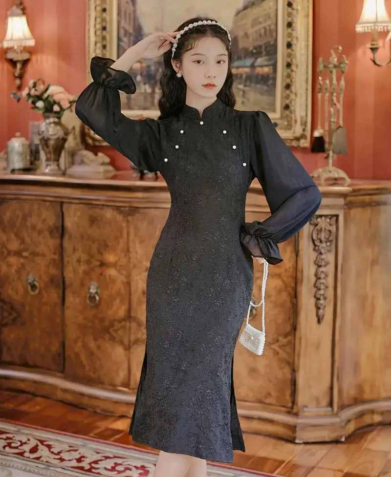 Make the embossment drew, the Chinese dress in the new female price above