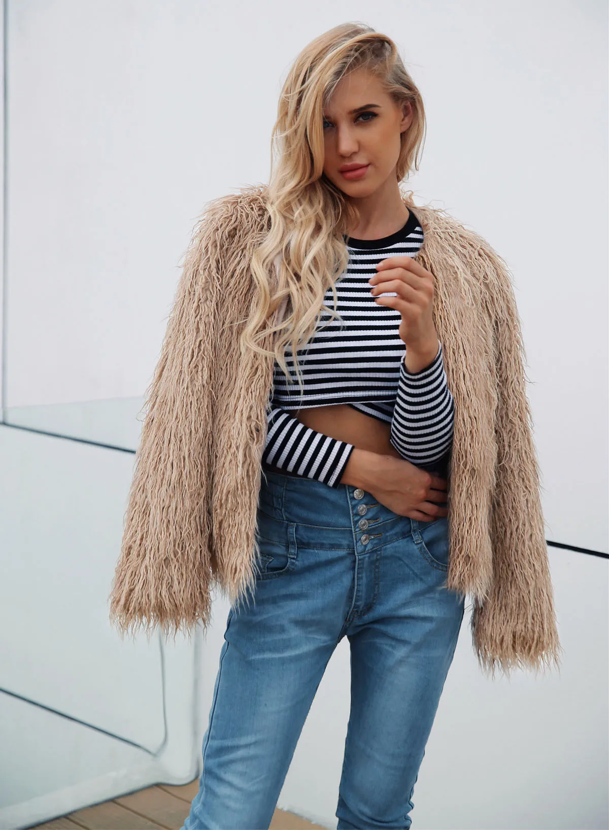 

OEAK 2019 Winter Women Cardigan Furry Fur Coat Solid Fluffy Warm Long Sleeve Outerwear Women Hairy Collarless Overcoat Jackets