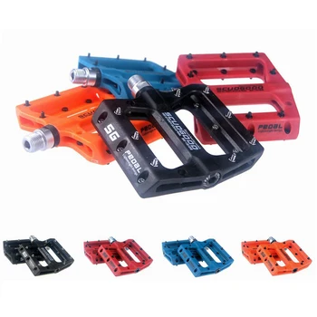 1 paio di pedali per bicicletta ultraleggeri pedali per ciclismo cuscinetto per piattaforma MTB Mountain Road Bike Parts antiscivolo Peg Design fibra di Nylon