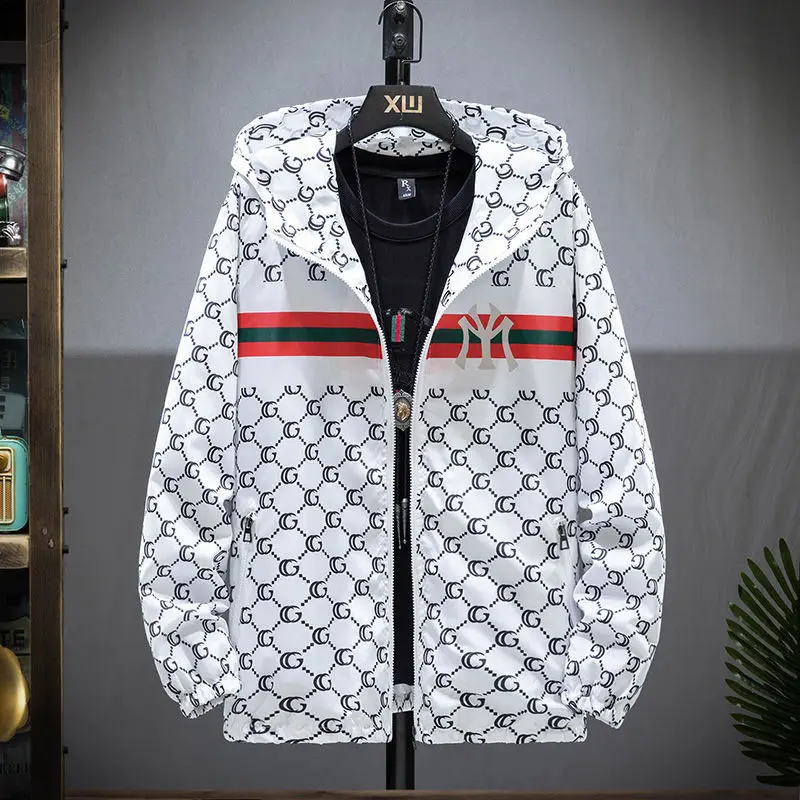 

The New Sun-Proof Clothing Male Korean Version Fashion Stitching Jacket Coat