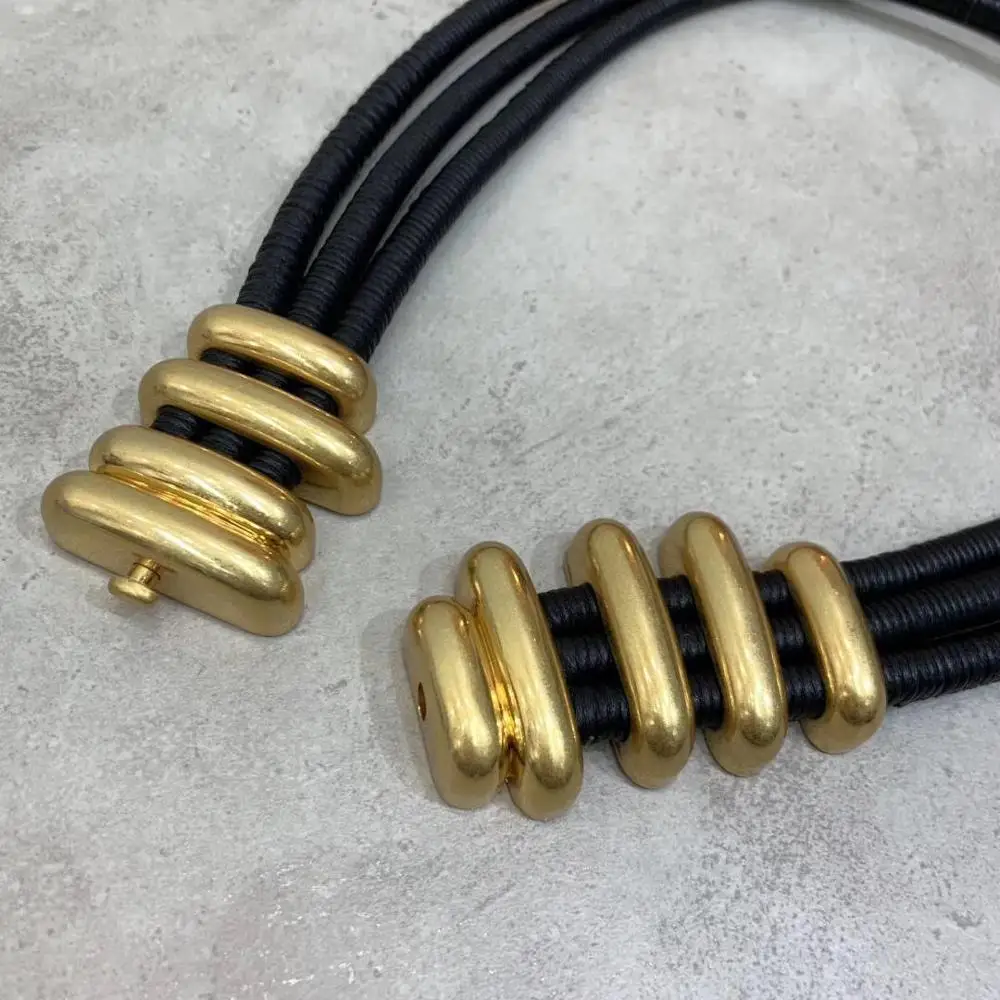

by H 2020 Spring Newest Black Rubber Band Golden Belt Fashion Designer Luxury Belt With Gift Box Women's Belt New Year Present
