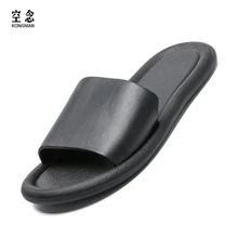 Летние шлепанцы; Уличная обувь; простая обувь; цвет белый, черный; водонепроницаемые Нескользящие мужские шлепанцы; пляжные модные шлепанцы