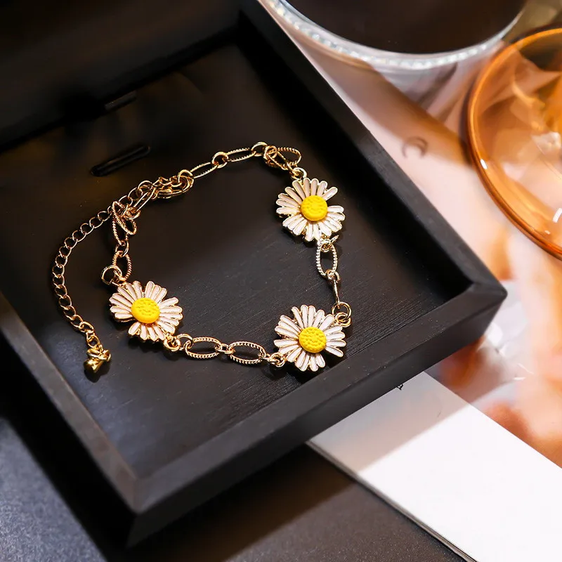 15166648683_1661689113