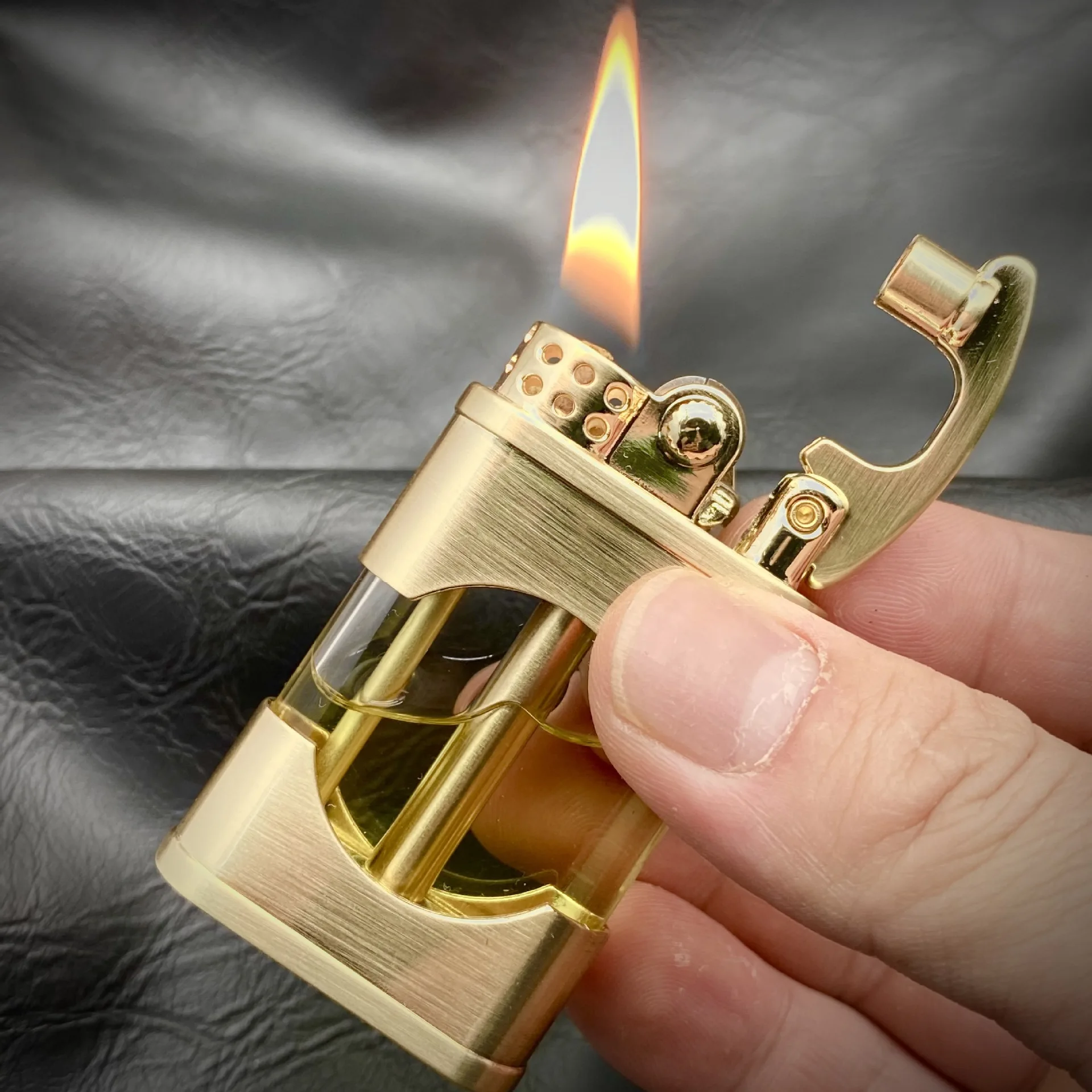 

Windproof Grinding Wheel Kerosene Lighter Original Zorro Creative Retro Oil Waterproof Flint Metal Lighter With Transparent Tank
