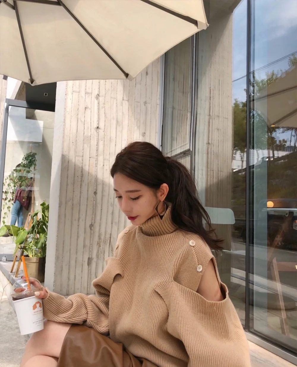 0_1_4377800959230378265