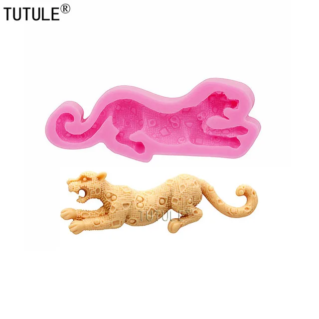 Moule Décoratif En Silicone Pour La Cuisson De Strass, Gouvernail Et Injecteur, Gâteau Au Fudge Au Chocolat Fontaine Marin Forme De Voilier