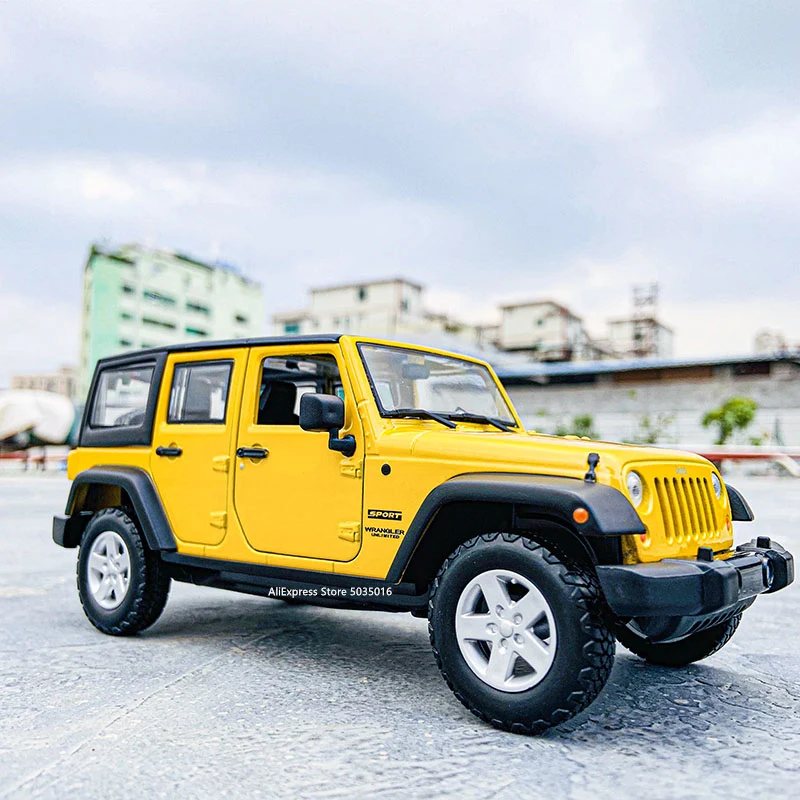 Maisto 1:24 2015 JEEP WRANGLER неограниченная модель багги из сплава Модель автомобиля