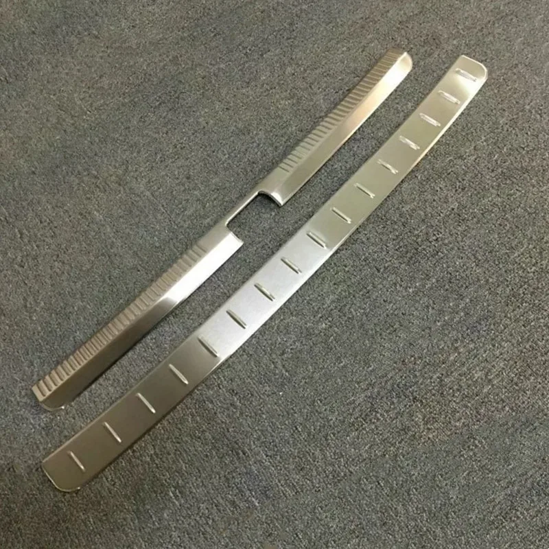 

Car tailgate door sill plate for Toyota Camry 2018 Right hand drive