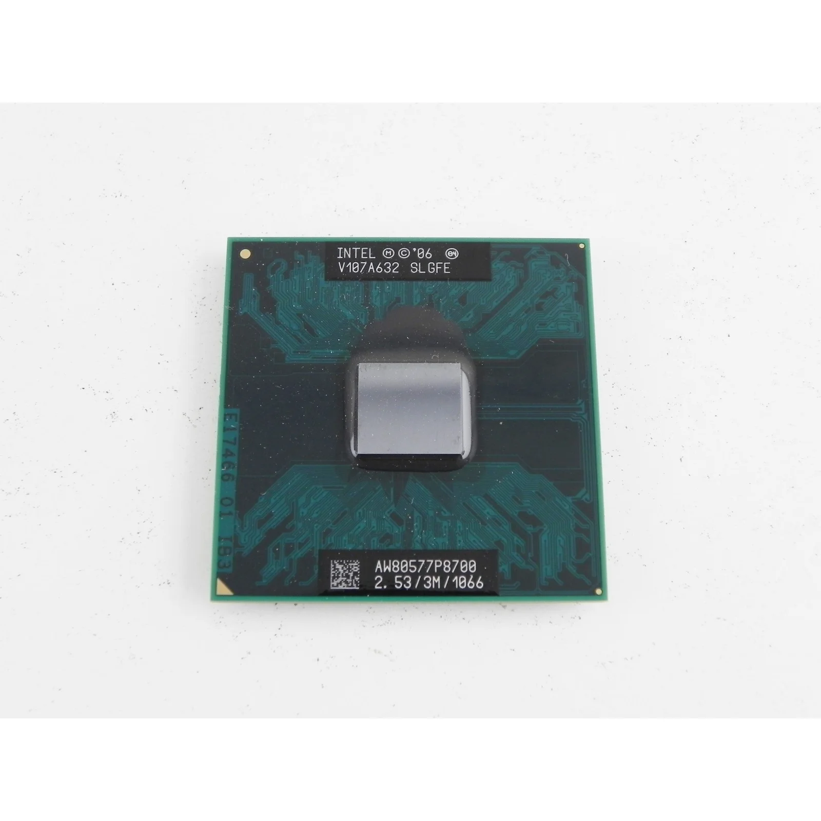 Процессор Intel Core 2 Duo P8700 2.53 GHz 3 Mb Cache Socket P SLGFE|Процессоры| |