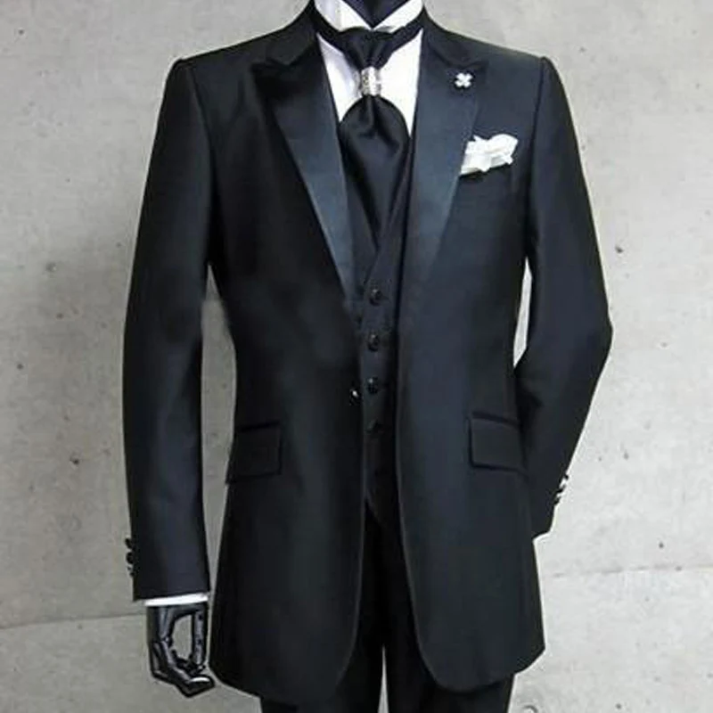 

Black Formal Wedding Groom Tuxedos New Peaked Lapel Custom Made Three Piece Business Men Suits (Jacket + Pants + Vest)