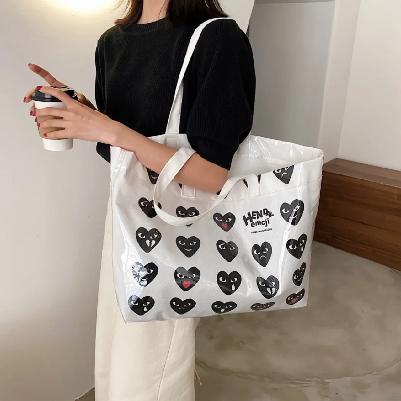 2021 New Female Tote Christmas Black Love Kraft Paper Bag Large Capacity Shopper Bag Graffiti PVC Tote 