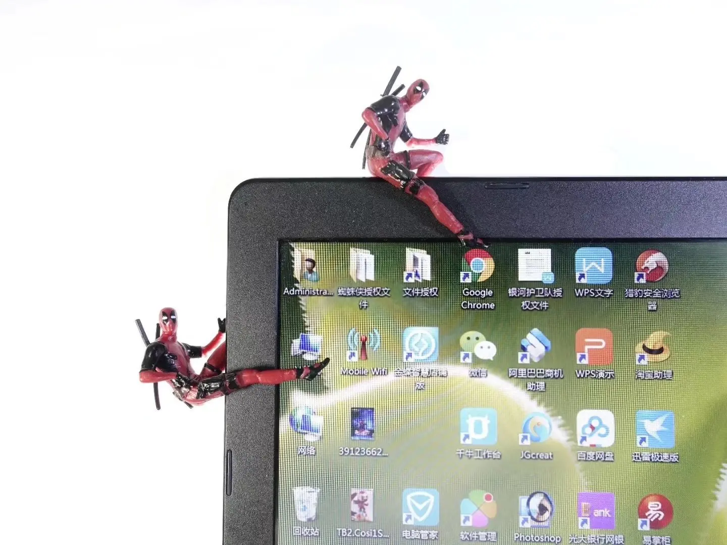 

X-Men Deadpool PC Companion Deadpool Mini Small Deadpool Bag Desktop Ornaments Garage Kit