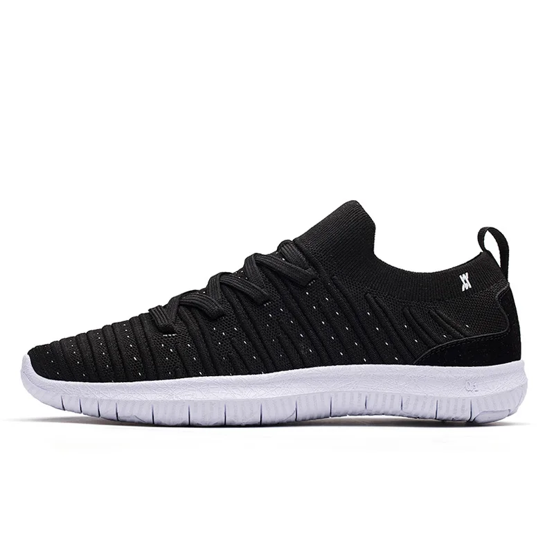 

2019 casual fashion men's shoes men's lightweight breathable casual shoes knitted upper durable fashion sneakers