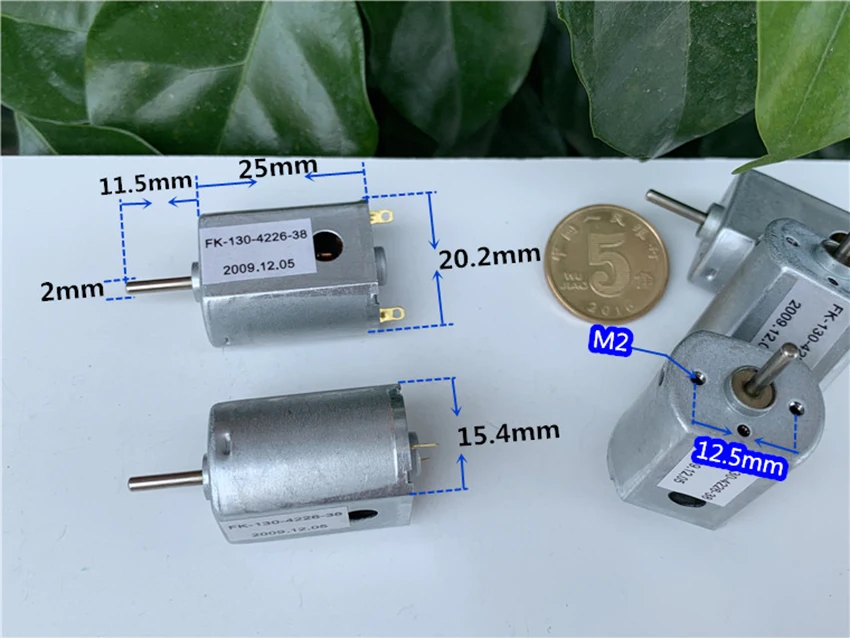 130 3,0-4 V высокоскоростной двигатель с плоской формой, сильное магнитное охлаждающее отверстие, Угольная щетка для игрушечной модели, 840 главный мотор, DIY Изготовление