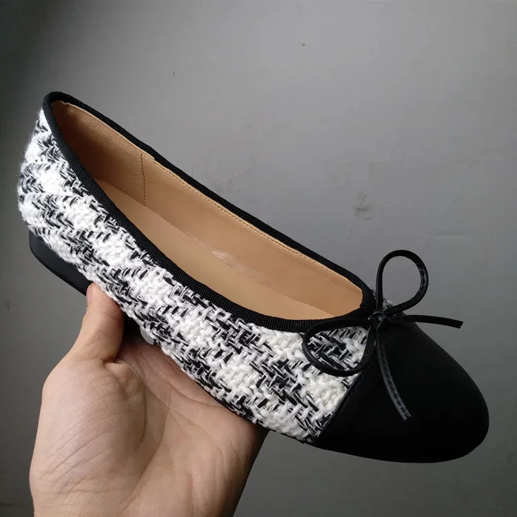 White and black Женские тонкие туфли; два цвета; Классические балетки с бантом; женские туфли-лодочки на низком каблуке с закрытым круглым носком; большие размеры - Цвет: White and black