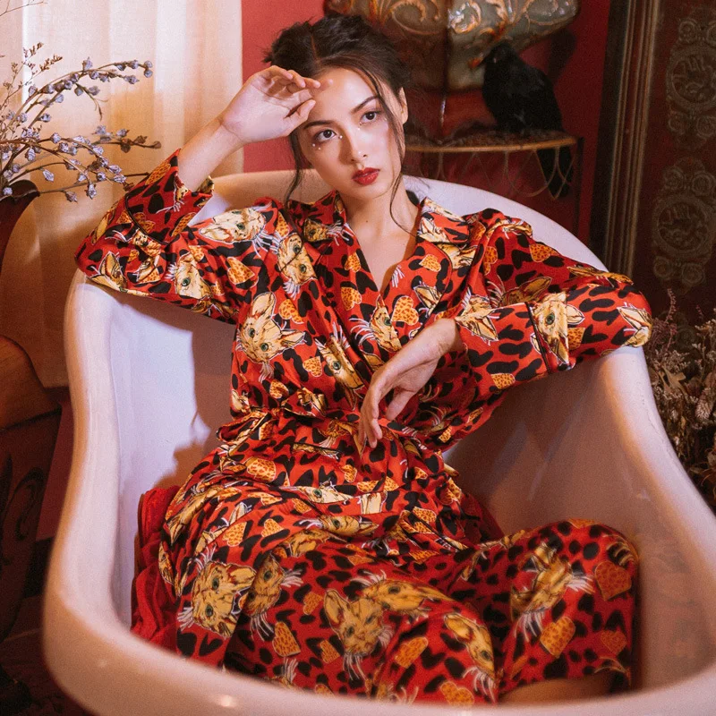 Spring and Autumn Pajamas Bathrobes Ladies European and American Style Thin Sexy Women's Pajamas Long Sleeve Two-piece Suit