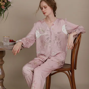 

2020 Autumn Viscose Pyama Woman Set Clock Swan Print Long-sleeved Trousers Loose 2-piece Women Sleepwear Nuisette Femme