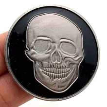 

European and American Skull Nickel Silver Commemorative Coin Embossed Smiley Face Pirate Skull Collection Coin Lucky Coin Gift