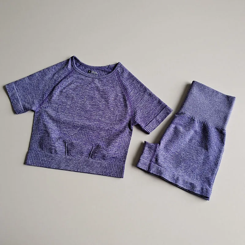 15708920025_559619995