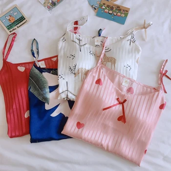 

Summer Sleepwear Set New Silk Sling Shorts Dee Sexy Pajama Set Sling Women's printing Home Cloth Pyjamas with Chest Pad pijamas