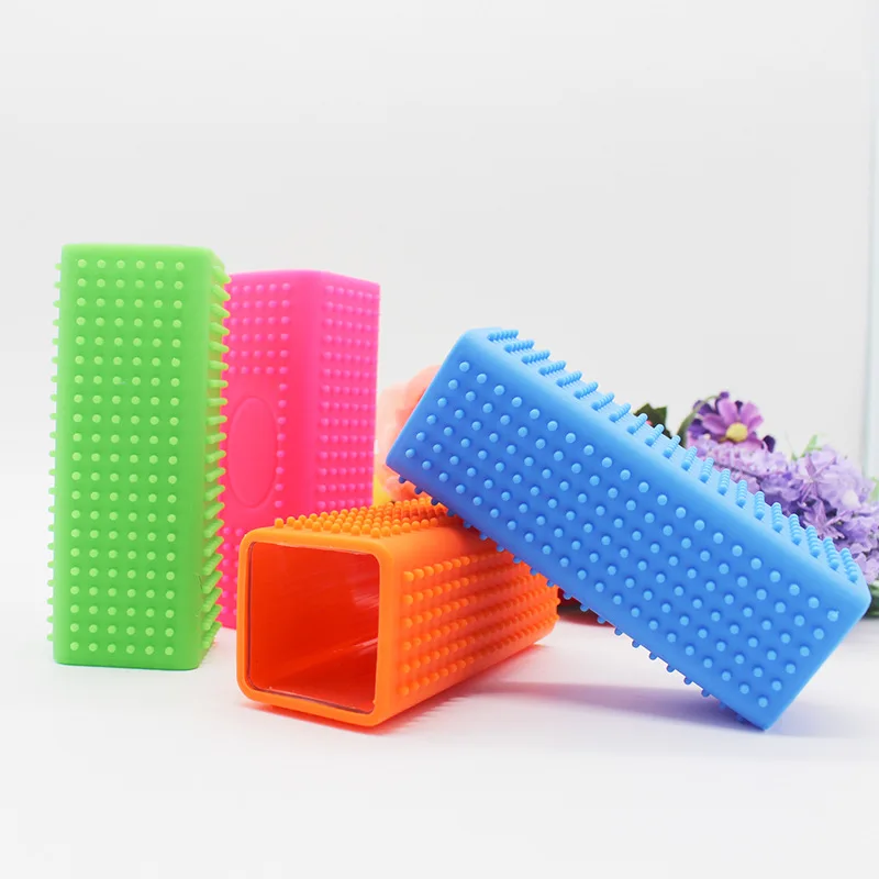 3287923358_1897535323