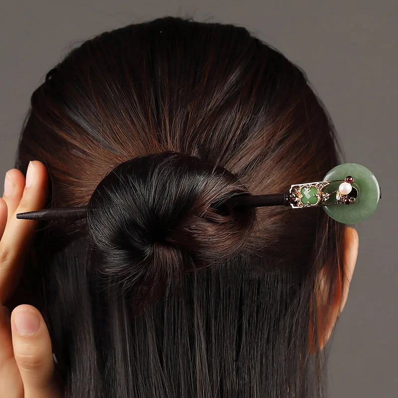 

Ancient hair hairpin wooden hairpin step-shaking tassel headdress which can send Chinese style cheongsam daily