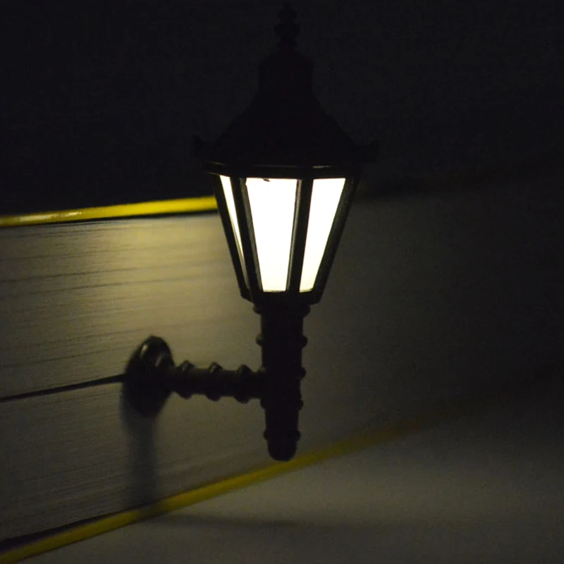 5 PCS HO Scale Wall mount lamps Street Lamp Model Making Railroad Model Park Lamps Train 2