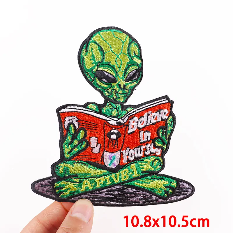 Prajna Alien Embroidered Patches On Clothes DIY Space UFO Applique Clothing Thermoadhesive Patches for Clothing Stickers Badges 