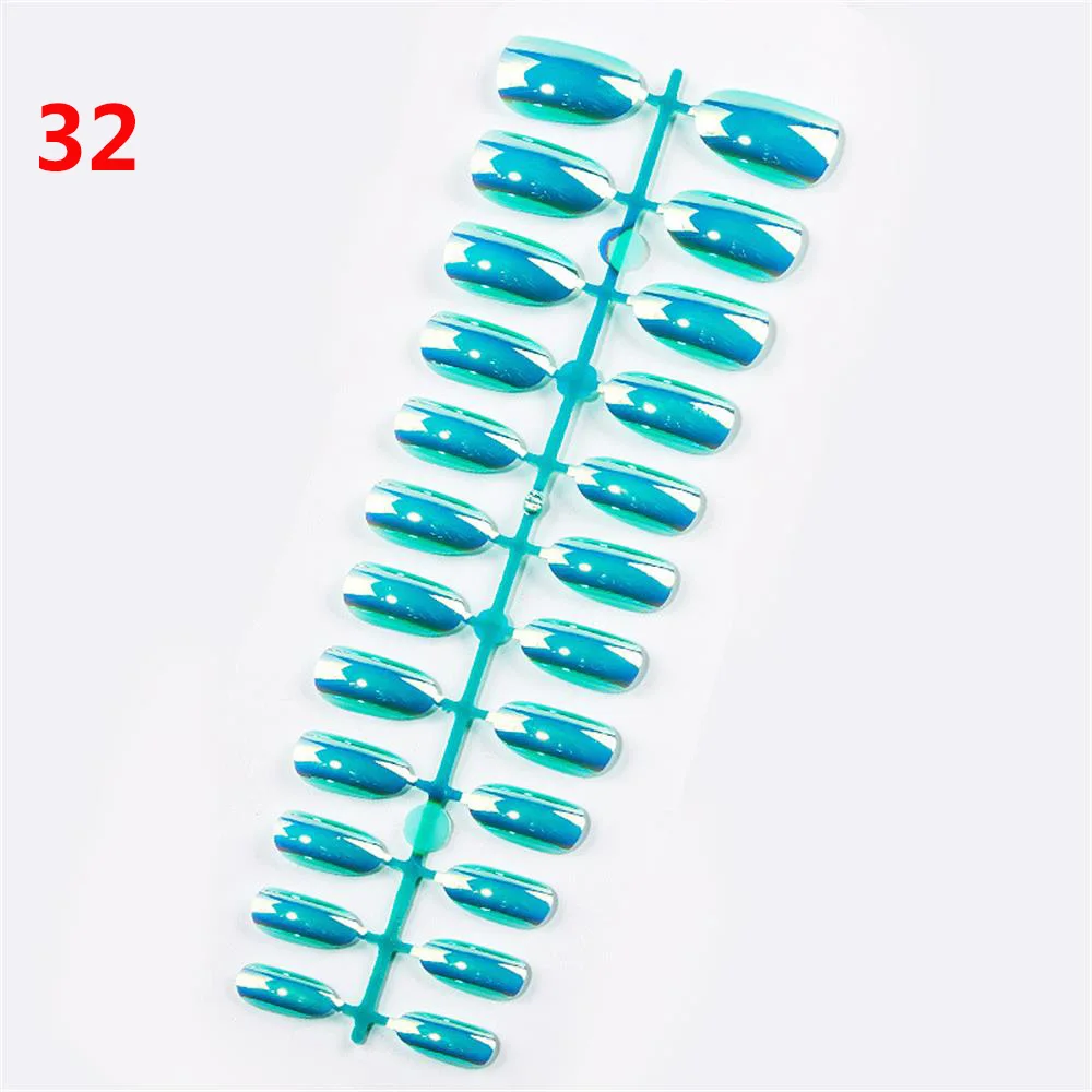 24Pcs Full Cover Stiletto Nails Tips Metal Color False Nail Salon Mirror Acrylic Laser Fake Nails Tips Manicure Decor Tool - Цвет: 32