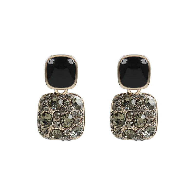 Punk 2019 Fashion New Earrings Tide Female Temperament High Sense Of The Palace Wind Niche Wild Earrings Women