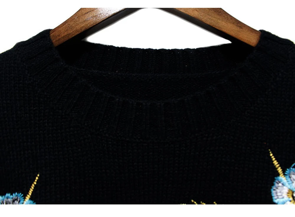 Autumn Winter New Women's Long Sleeve Knit Sweater Loose Sweater Embroidery Flowers Dropshipping turtleneck sweater
