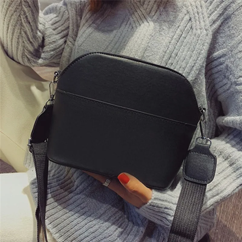 

2019 New Women PU Leather Pattern Shoulder Bag Wide Belt Women Bag Simple Crossbody Bag Small Female Bag PU Leather Square Bag