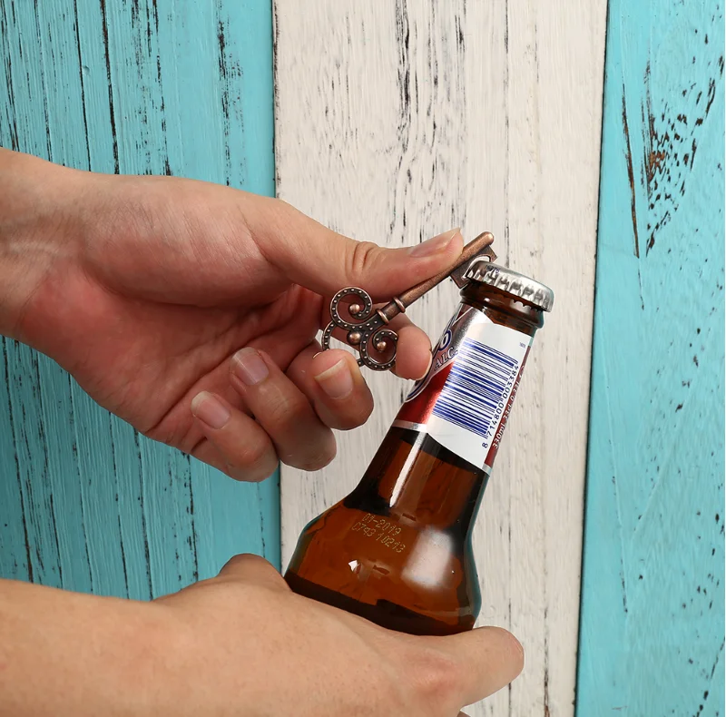 

New Key Shaped Bottle Opener Keychain Shaped Zinc Alloy Copper Silver Color Key Ring Beer Bottle Opener Unique Creative Gift