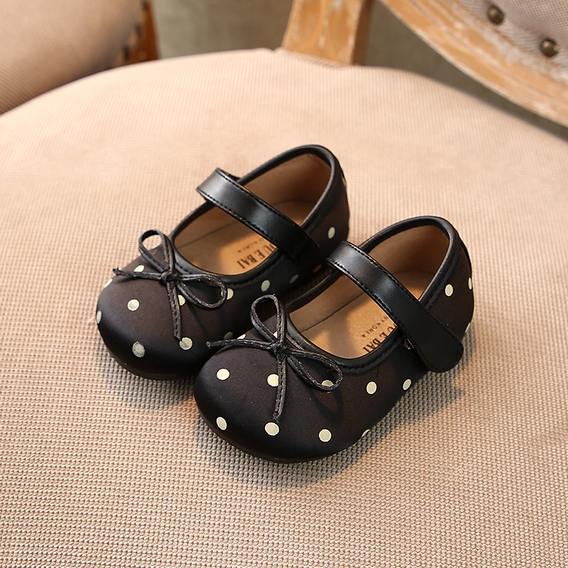 Kids Bsby Girls First Walkers Lovely Leather Single Shoes with Dot Print Flat Casual Shoes 2020 New DesignS X458